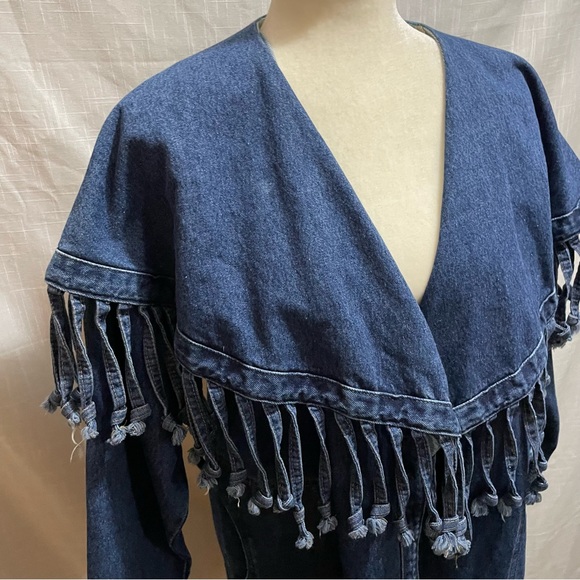 Vintage denim jacket - Picture 2 of 5